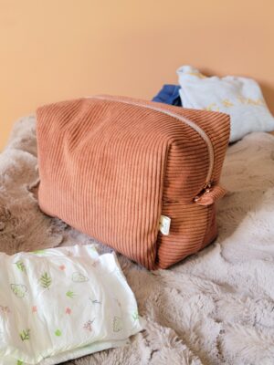 Trousse de toilette en velours